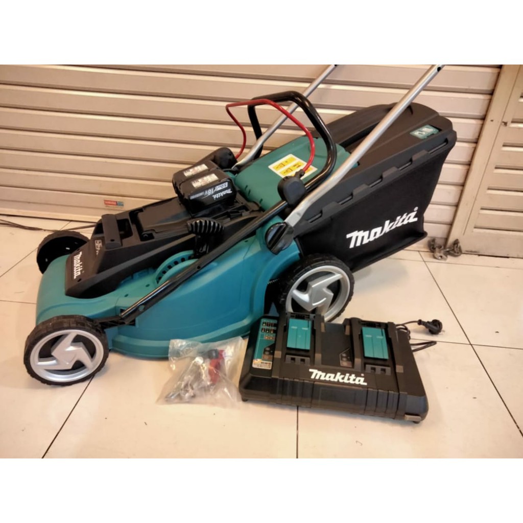 Foto Makita Makita DLM380PT2 Lawn Mower
